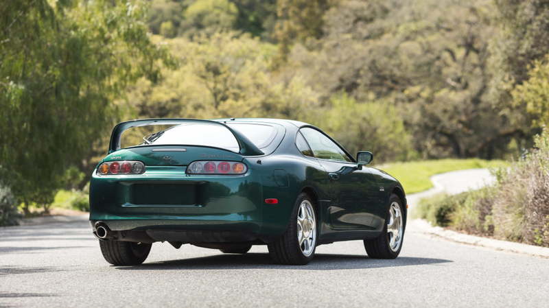 Illustration for article titled Only God Knows What Astronomical Price This Super Clean 1997 Toyota Supra Will Go For at Auction